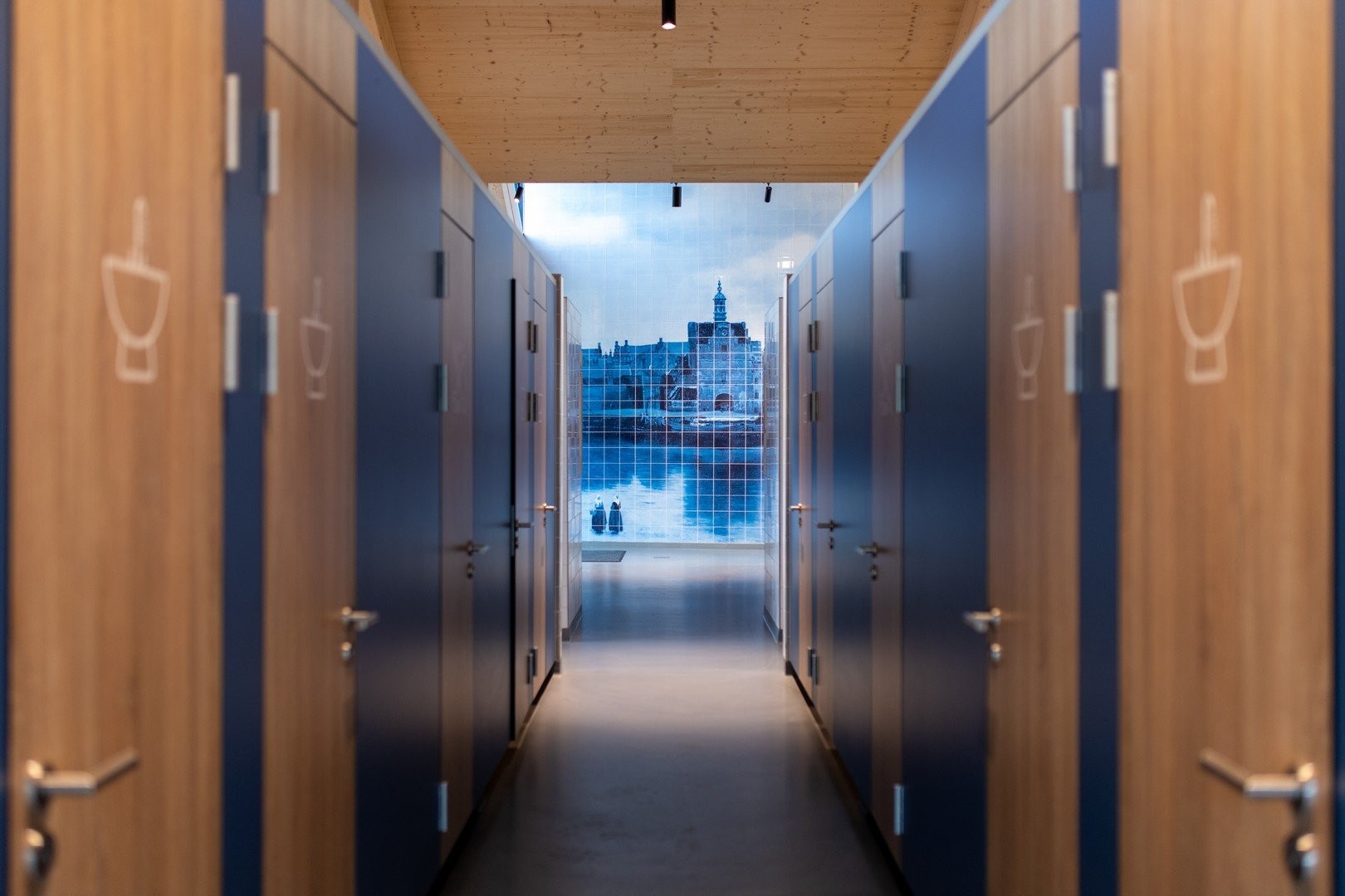 Sanitairgebouw 27