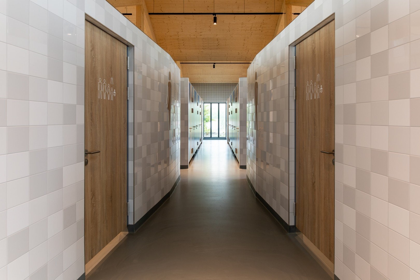 Sanitairgebouw 39