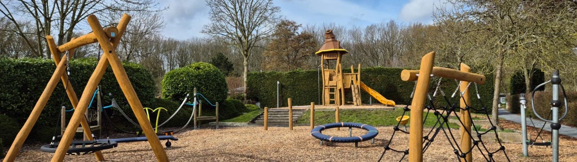 Speeltuin is vernieuwd op vakantiepark delftse hout in delft 2