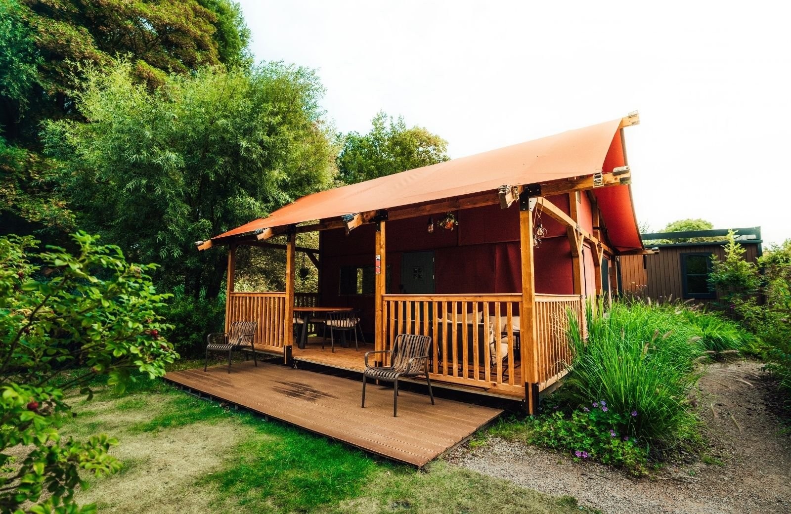 Wander lodge 6ac8b28221e83